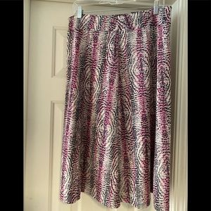 Women’s Animal Print Skirt. Size Large. Elastic waistband. 28.5” L